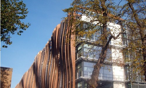 铜装饰公园学校